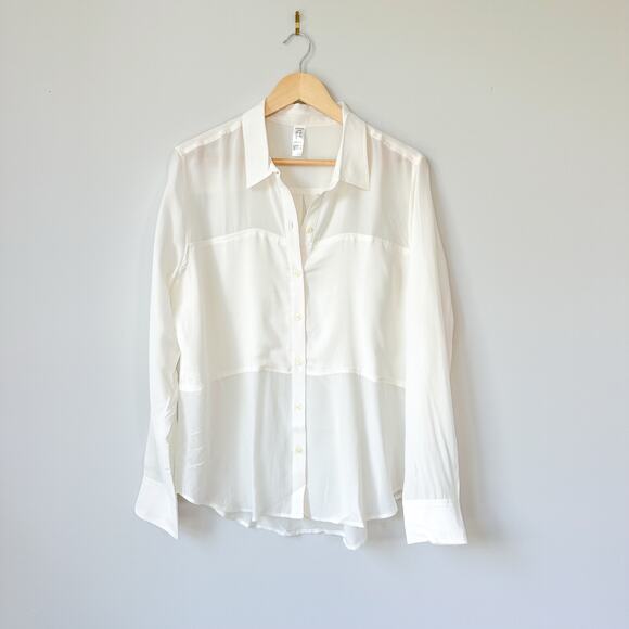 SPANX Silk Low Maintenance Long Sleeve Button Down Shirt Ivory L NWT - Picture 2 of 10